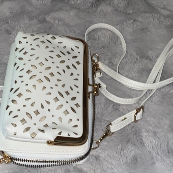 Elegant Crossbody bag - Picture 9 of 9